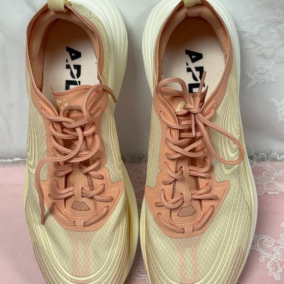 APL Shoes - $180-NEW-APL-1022XC-Women-Streamline W-Peach color Sneakers.Sz-9.5.China